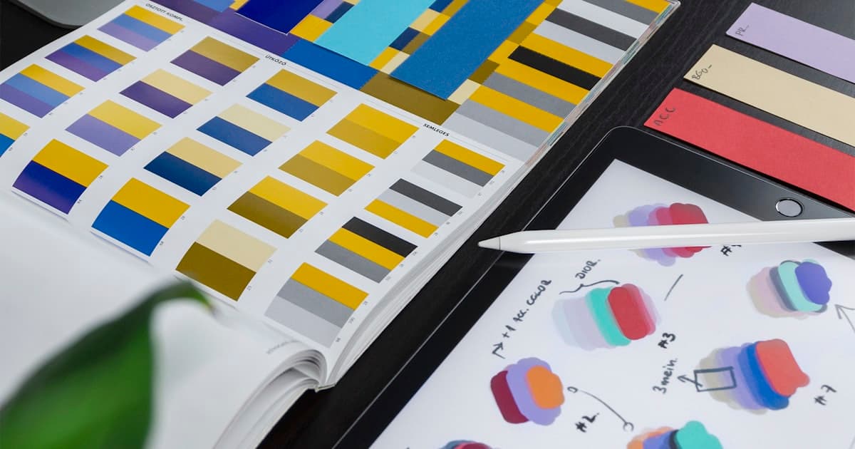 Mockups de identidad de marca creados con IA